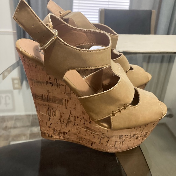 Used brown wedge sandals - Picture 4 of 4